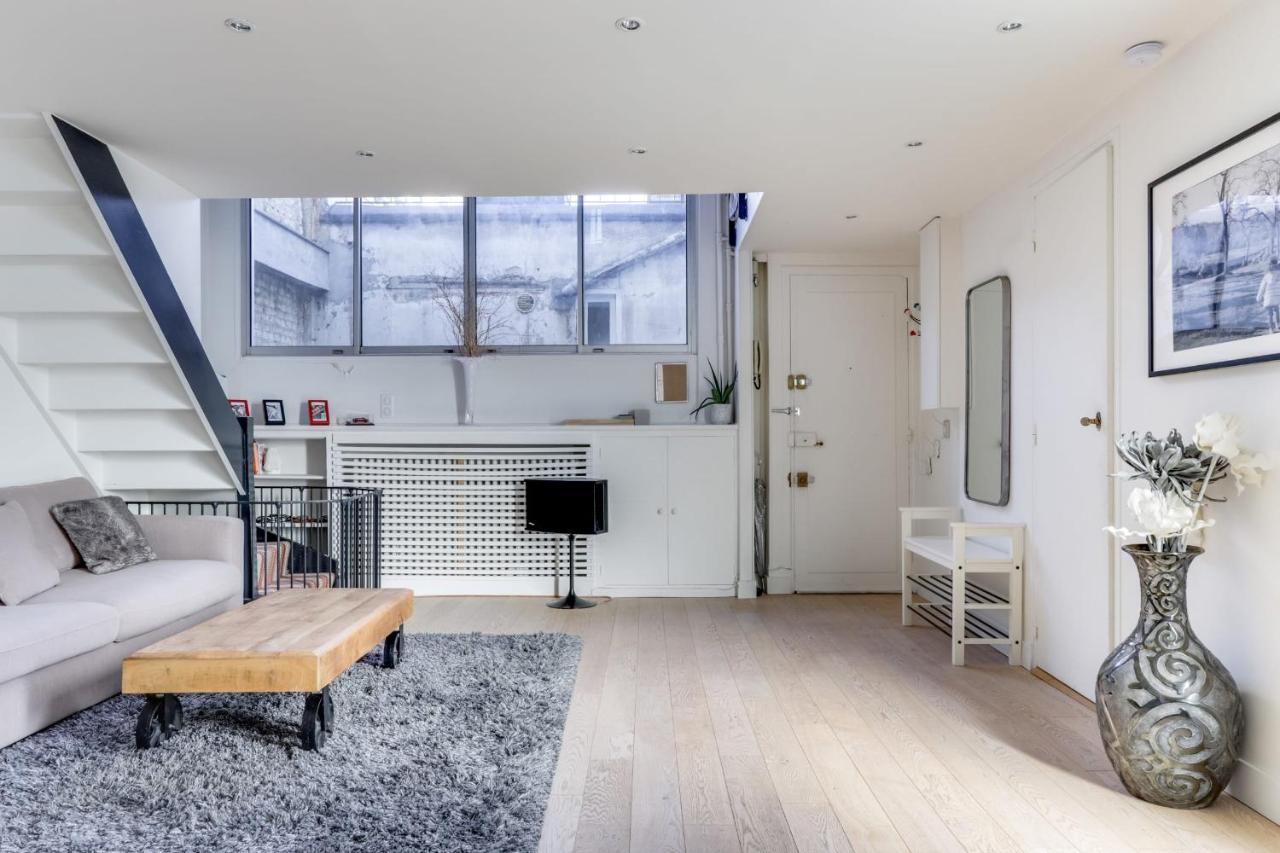 Guestready - Appartement Terrasse Vue Tour Eiffel Paris Bagian luar foto